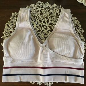 Ribbed Crossover Sports Bra - Cream